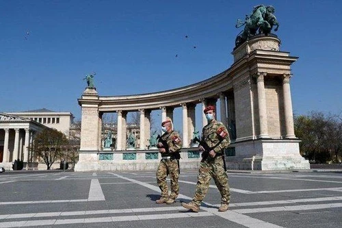 Các nhà lãnh đạo EU bối rối trước 'con ngựa thành Troy' của Nga