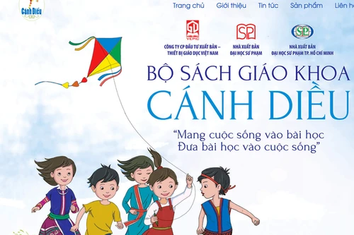 Học sinh tích cực tương tác với cô giáo trong tiết thực nghiệm sách giáo khoa lớp 3 bộ Cánh Diều