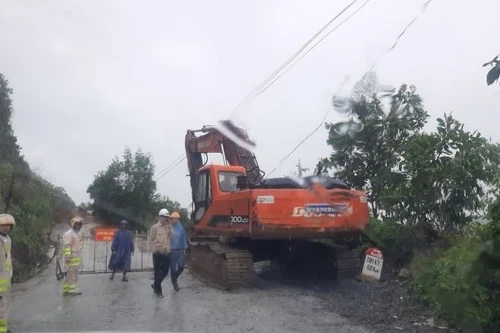 1 ngày, 303 lái xe vi phạm nồng độ cồn, 24 người chết, bị thương vì tai nạn