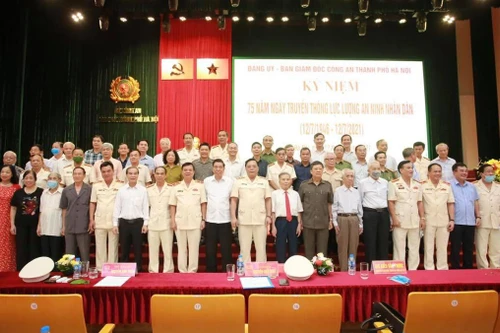 Lực lượng An ninh Công an Thủ đô ngời sáng chiến công, tô thắm lá cờ truyền thống của lực lượng Công an nhân dân