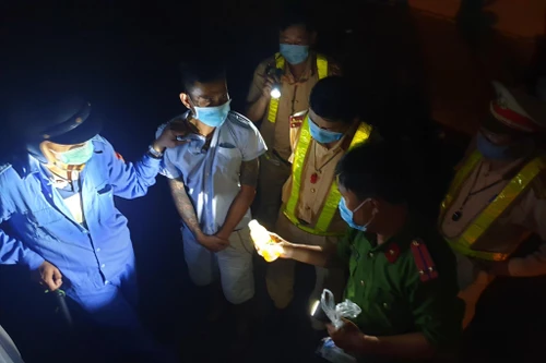 Tài xế xe container dương tính với ma túy “thông” chốt kiểm dịch Covid-19