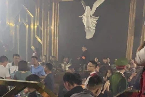 Hà Nội: 30 'dân chơi' dương tính với ma túy tại quán bar Hey Club 