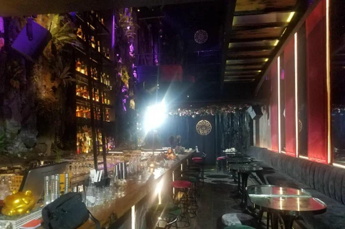 Các cơ sở quán karaoke, vũ trường, game thực hiện nghiêm yêu cầu tạm dừng hoạt động để phòng Covid