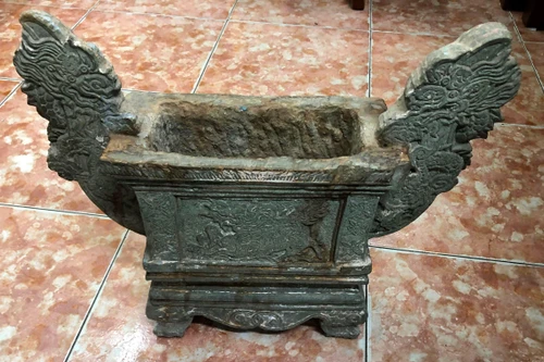 Gian nan hành trình tìm lại bát hương cổ hàng trăm năm tuổi bị đánh cắp ở Hà Nội