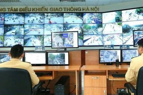 “Phạt nguội” nữ lái xe công nghệ 28 lần vi phạm dừng đỗ tại Bệnh viện Bạch Mai