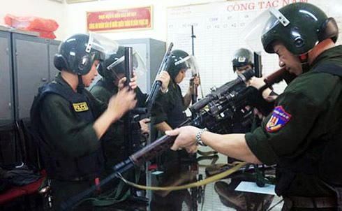 Chuyển hóa địa bàn trọng điểm, nhổ tận gốc rễ tội phạm có tổ chức, tội phạm xuyên quốc gia