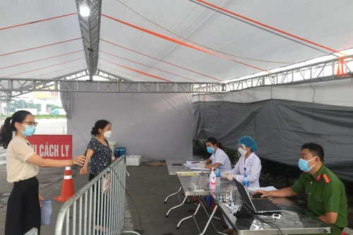 Rút 21 chốt kiểm soát phương tiện tại cửa ngõ ra vào Hà Nội