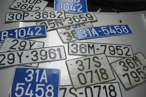 Kiểm tra giao thông phát hiện xe đeo biển số giả