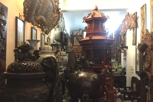 Video: Màn đột nhập kinh điển của "cổ tặc" tại các đình, chùa xuyên tỉnh, thành phố