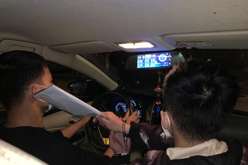 Toàn cảnh thực nghiệm hiện trường vụ chém lái xe taxi để cướp tài sản 