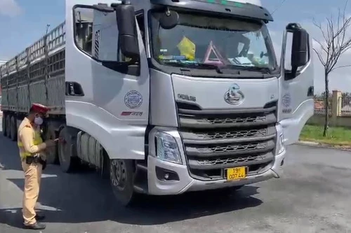 Liên tiếp phát hiện tài xế dương tính với ma túy trên cao tốc Đà Nẵng - Quảng Ngãi