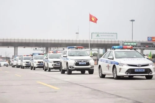 Ngăn chặn hiệu quả, từ sớm, từ xa đua xe và cổ vũ đua xe trái phép