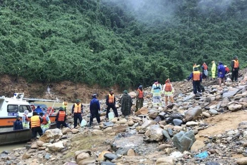 Cục Cảnh sát giao thông thành lập "Trung tâm chỉ huy phòng chống bão số 9"