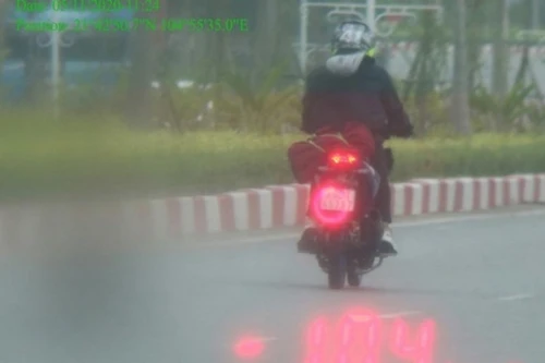 Phạt gần 7 triệu đồng lái xe máy đi với tốc độ 104km/h 