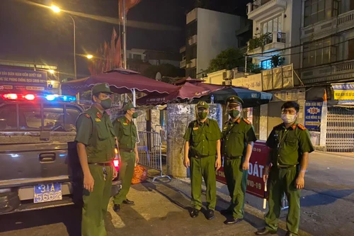 Chung sức đồng lòng, tiếp lửa cho người dân vượt qua dịch bệnh Covid-19