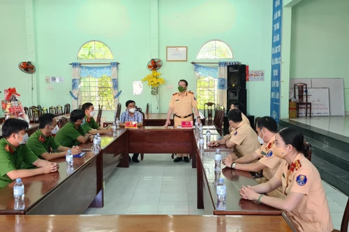 Tăng cường đảm bảo an toàn giao thông, chống tội phạm tại các xã biên giới dịp cuối năm