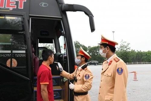 Kiểm soát chặt lái xe khách, phòng ngừa "tử thần" trên Quốc lộ