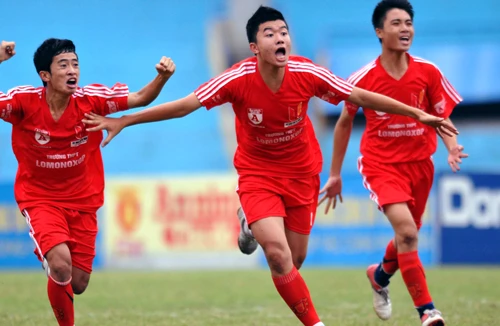 44 đội đã đăng ký dự Giải bóng đá học sinh THPT - Báo ANTĐ lần thứ XIII - cúp Mobifone