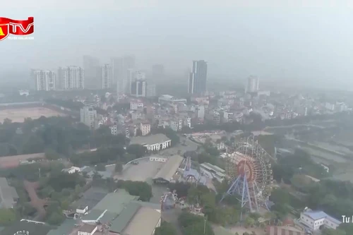 Hà Nội khuyến cáo hạn chế ra ngoài, điều chỉnh giờ học khi ô nhiễm nghiêm trọng