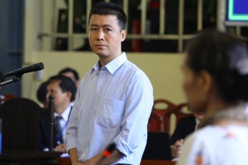 Lãnh đạo TAND tỉnh Quảng Ninh bị kỷ luật do giảm án tù sai: Phan Sào Nam có phải tiếp tục thi hành án?