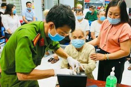 Quy định mới nhất về thủ tục làm căn cước công dân gắn chip với người bị thu hồi sổ hộ khẩu 