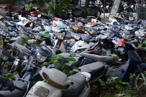 Chủ xe hay người vi phạm được đến lấy xe bị tạm giữ do vi phạm giao thông?