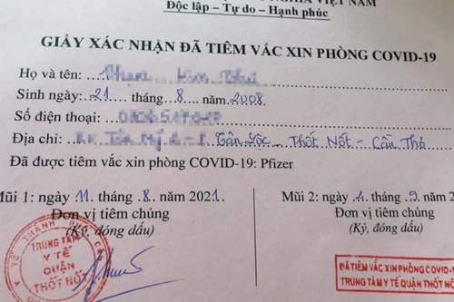 Từ vụ tiêm vaccine Covid-19 cho bé gái 13 tuổi: Tiêm sai đối tượng bị xử lý ra sao?