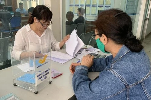 Từ tháng 7-2021: Thêm nhiều đối tượng được cấp thẻ BHXH miễn phí, tăng mạnh mức trợ cấp xã hội