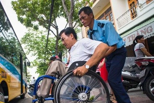 Từ ngày mai (1-7): Áp dụng chính sách mới nhất về mức trợ cấp với trẻ mồ côi, người khuyết tật