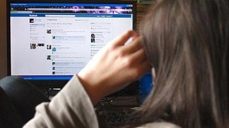 Phải làm gì khi bỗng nhiên bị vu vạ, bôi nhọ trên mạng xã hội?