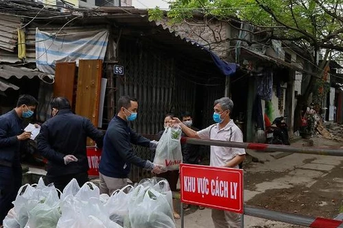 Chính phủ tuyệt đối không để người dân thiếu ăn, thiếu mặc, thiếu nhu yếu phẩm 