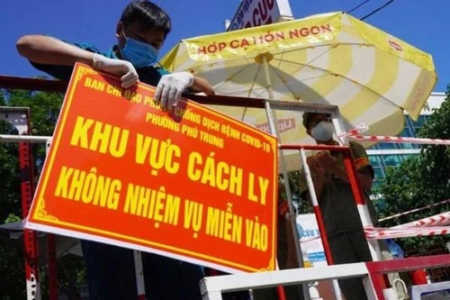 Tạm thời chưa làm thủ tục thay đổi nơi cư trú với người bị cách ly do Covid-19