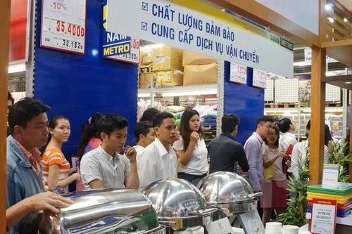 Nam sinh viên liên tục lấy trộm hàng hóa của siêu thị