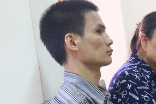 Đối tượng hiếp dâm bé gái chối tội vì… xấu hổ