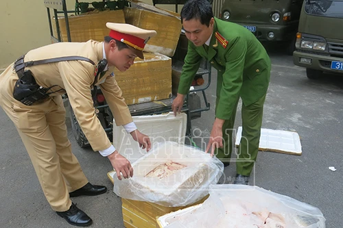 Nội tạng thối tiếp tục "đầu độc" người tiêu dùng