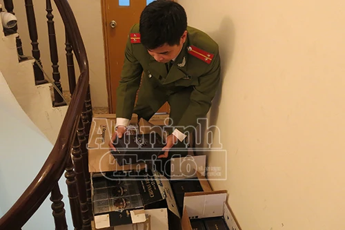 Sốc với Chivas 18, Balentine giá chỉ vài trăm nghìn đồng