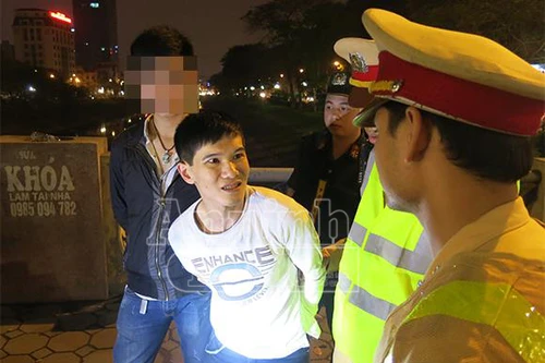 Chạy chốt 141, định phi tang ma túy xuống sông Tô Lịch