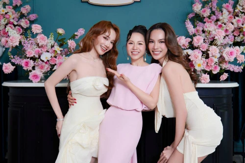 Nhã Phương, Ngọc Châu và dàn sao hội ngộ ở "Bản giao hưởng của nụ cười"