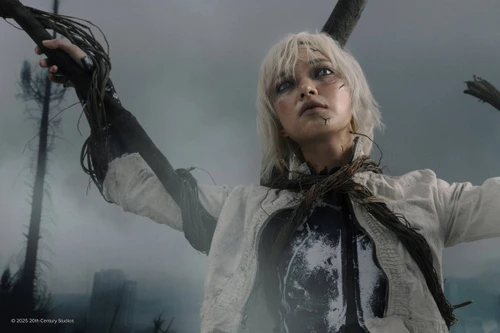 “Em xinh” Châu Bùi "hóa nữ chính" siêu phẩm quái thú kinh dị “Predator: Badlands”