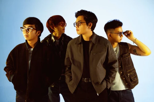 Sau 4 năm kể từ album đầu tay, Chillies công bố album thứ hai mang tên “KIM” 