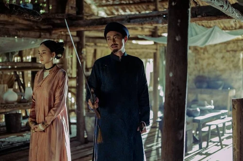 Vụ án li kỳ nào ẩn giấu trong phim của Victor Vũ: “Thám tử Kiên: Kỳ án không đầu”