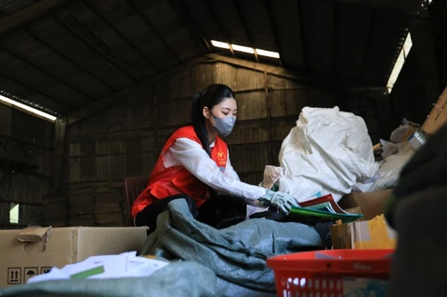 Hoa hậu Lan Anh lan tỏa sáng kiến bảo vệ môi trường xanh