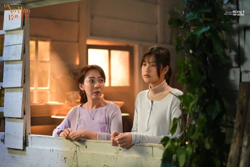 “Nụ hôn bạc tỷ” của đạo diễn Thu Trang vượt mốc 100 tỷ