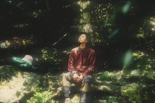 Đen “lãng đãng” trong rừng, gieo vần đậm chất thơ trong ca khúc mới 