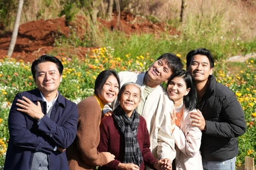 "Lật mặt 7" chính thức là phim trụ rạp lâu nhất mọi thời đại tại Việt Nam