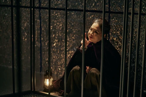 Diễn xuất ấn tượng của NSND Kim Xuân trong teaser "Hạnh phúc máu"