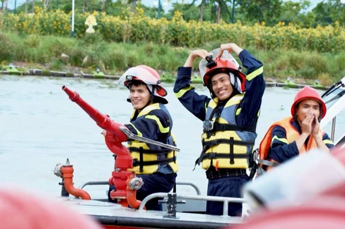 "Trái tim quả cảm" - Bản hùng ca lay động triệu trái tim từ chương trình "Chiến sĩ quả cảm"