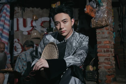 Soobin ra mắt MV “Mục hạ vô nhân” trước thềm concert 