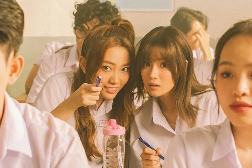 Hoàng Yến Chibi chính thức tung MV mới, đúng là “nhất quỷ, nhì ma, thứ ba học trò”