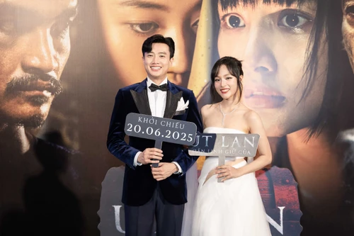 Quốc Trường tình tứ “nàng thơ mới” trên thảm đỏ phim “Út Lan: Oán linh giữ của” 